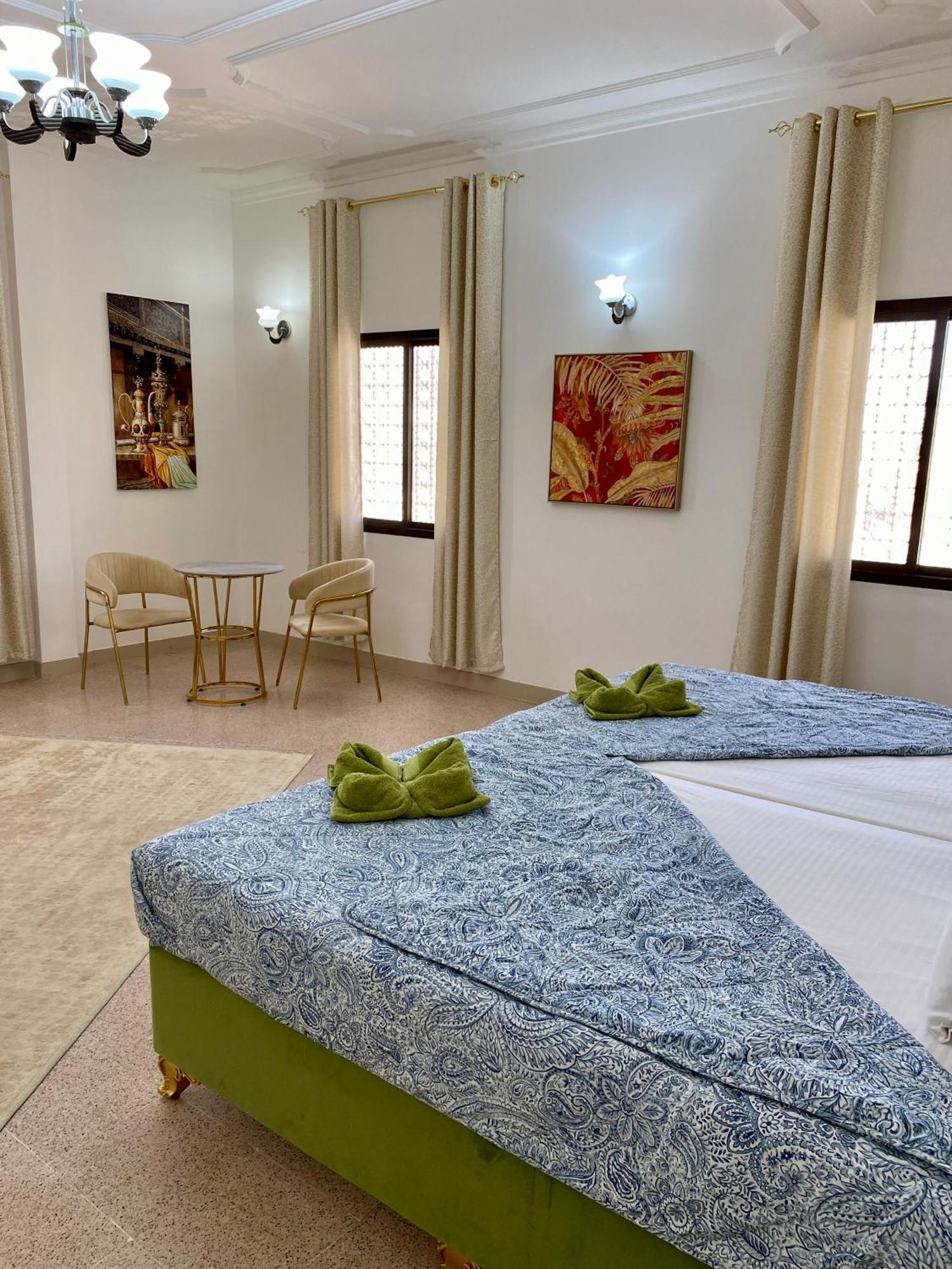 Arabian Nights Nook Hotel Masqat Buitenkant foto