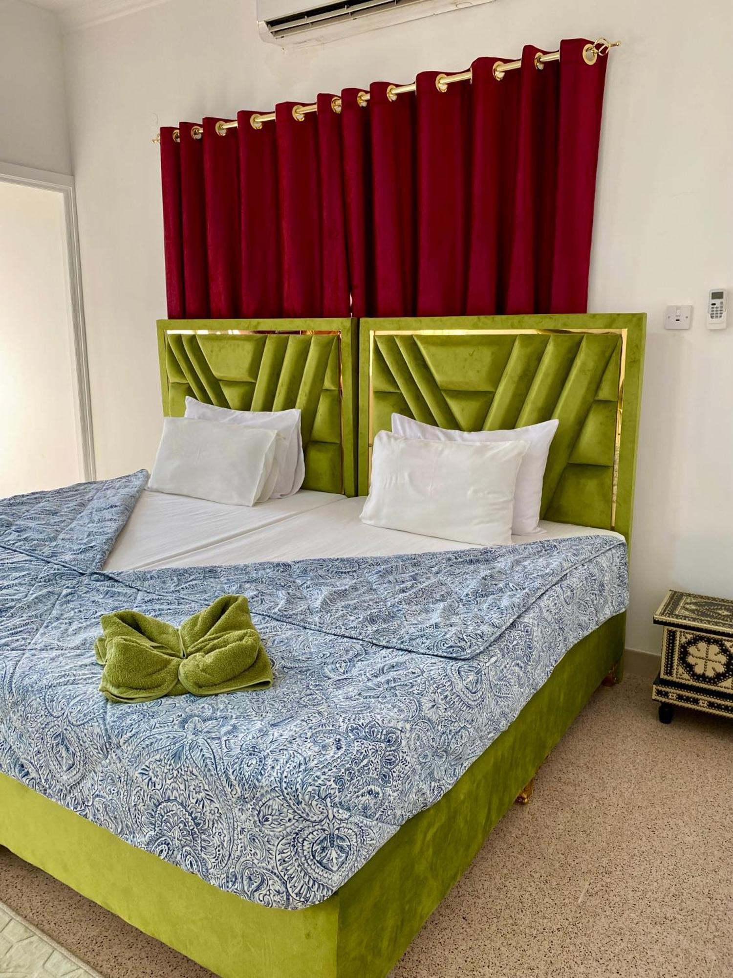 Arabian Nights Nook Hotel Masqat Buitenkant foto